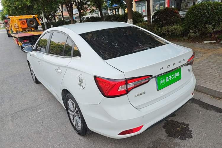 Used Roewe i5 2019 1.5L Manual 4G Connectable Langhao Edition Exterior 2