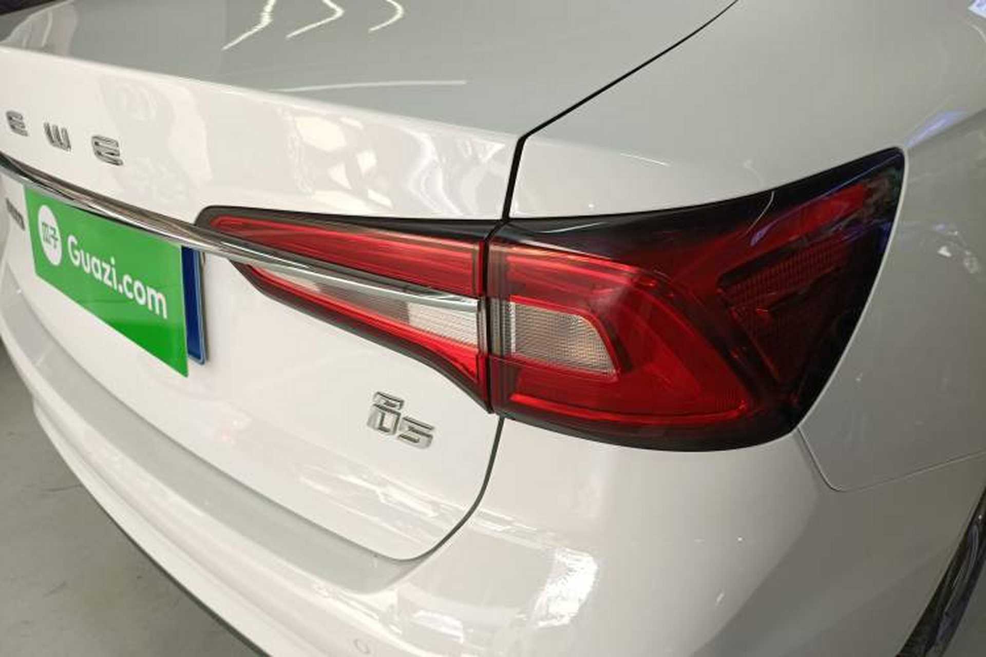 Used Roewe i5 2019 1.5L Automatic 4G Connected Linghao Flagship Edition Exterior 3