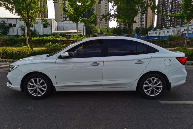 Used Roewe i5 2019 1.5L Automatic 4G Connected Linghao Edition Exterior 5