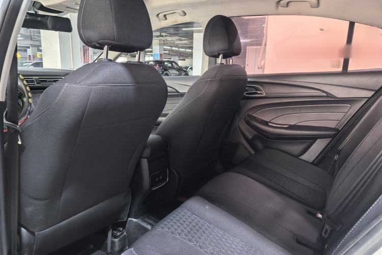 Used Roewe i5 2019 1.5L Automatic 4G Connected Linghao Edition Exterior 6