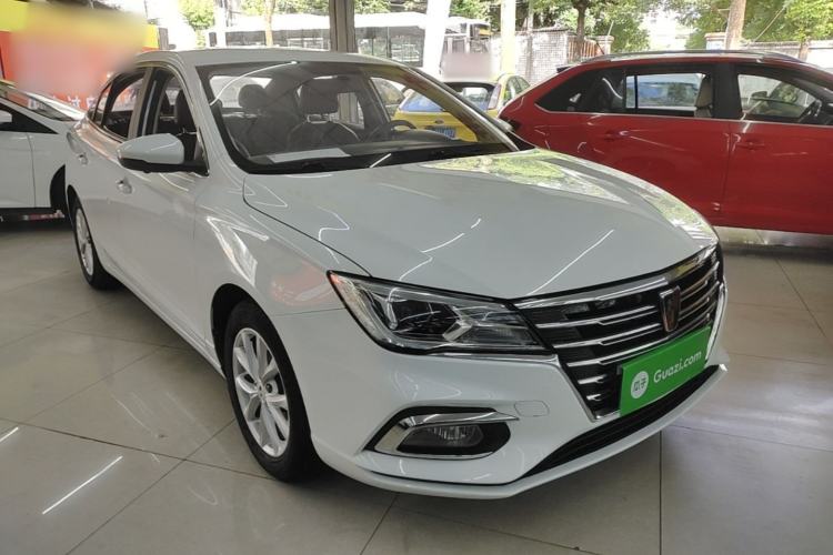 Used Roewe i5 2019 1.5L Automatic 4G Connected Langyue Edition Front Right 45 Deg