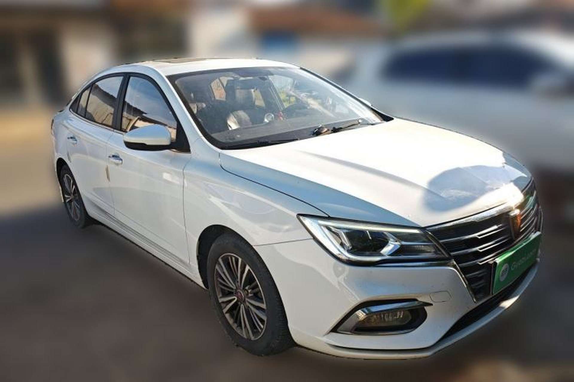 Used Roewe i5 2019 1.5L Manual 4G Connectable Langhao Edition Front Right 45 Deg