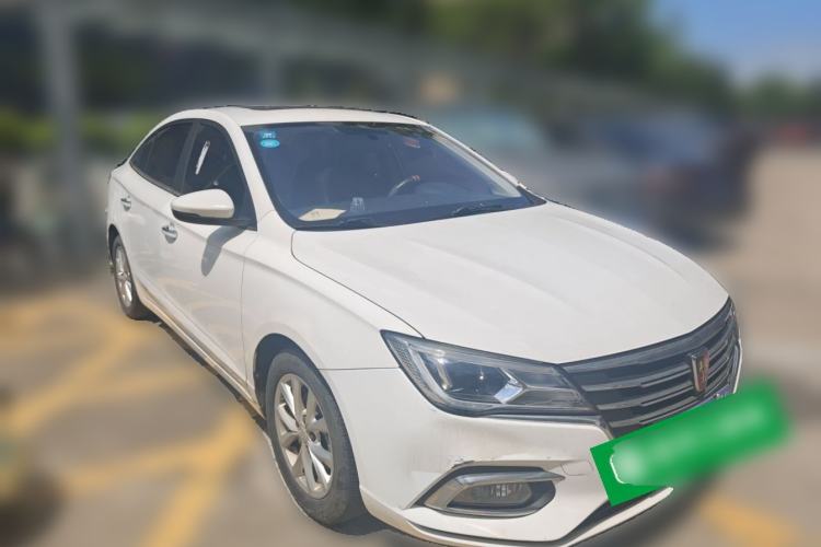 Used Roewe i5 2019 1.5L Automatic 4G Connected Langyue Edition Front Right 45 Deg
