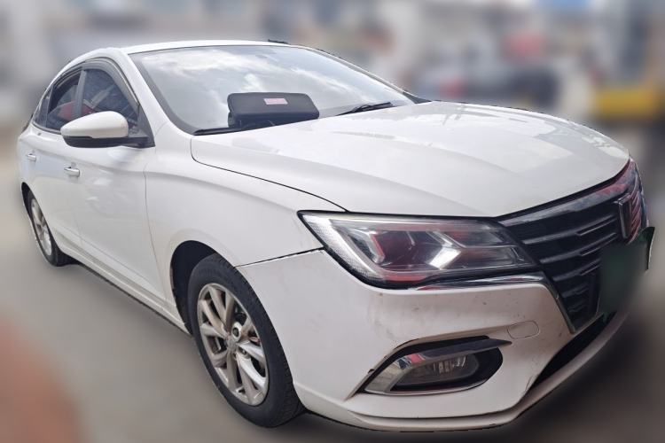 Used Roewe i5 2019 1.5L Automatic 4G Connected Langyue Edition Front Right 45 Deg