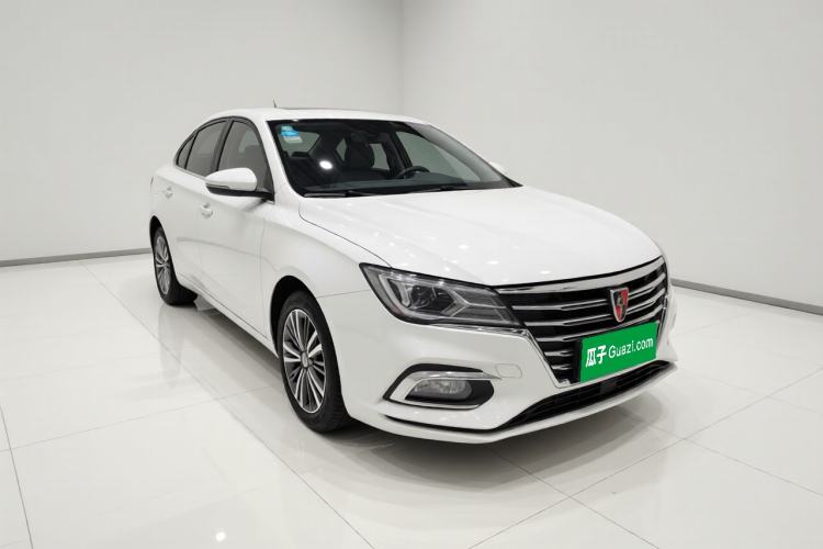 Used Roewe i5 2019 1.5L Manual 4G Connectable Langhao Edition Front Right 45 Deg