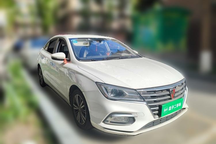 Used Roewe i5 2019 1.5L Manual 4G Connectable Langhao Edition Front Right 45 Deg