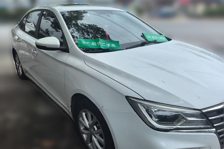 Used Roewe i5 2019 1.5L Automatic 4G Connected Linghao Edition Front Right 45 Deg