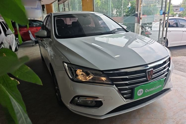 Used Roewe i5 2019 1.5L Manual 4G Connectable Langhao Edition Front Right 45 Deg