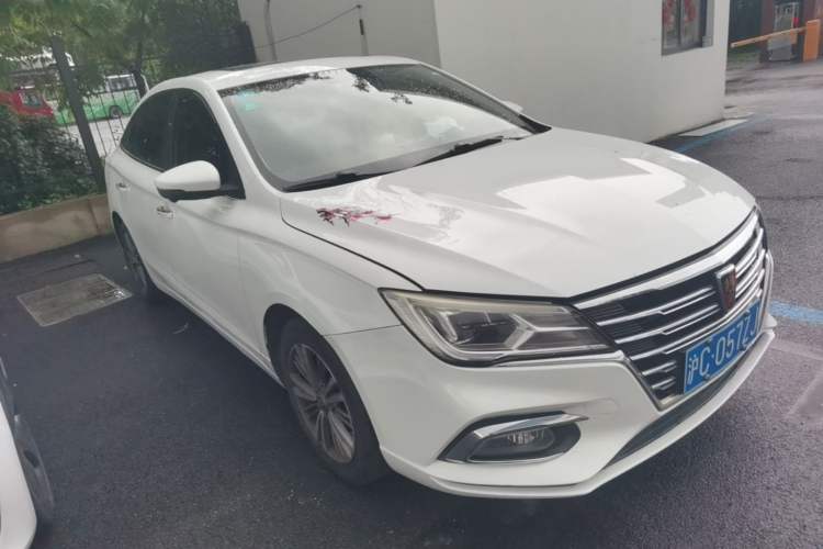 Used Roewe i5 2019 1.5L Automatic 4G Connected Langhao Edition Front Right 45 Deg