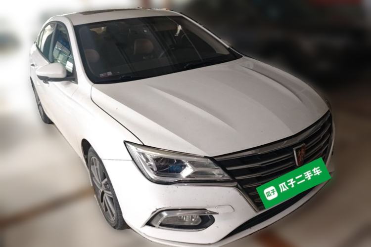Used Roewe i5 2019 20T Automatic 4G Connected Supercharged Flagship Edition Front Right 45 Deg