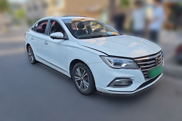 Used Roewe i5 2019 1.5L Automatic 4G Connected Langhao Edition Front Right 45 Deg