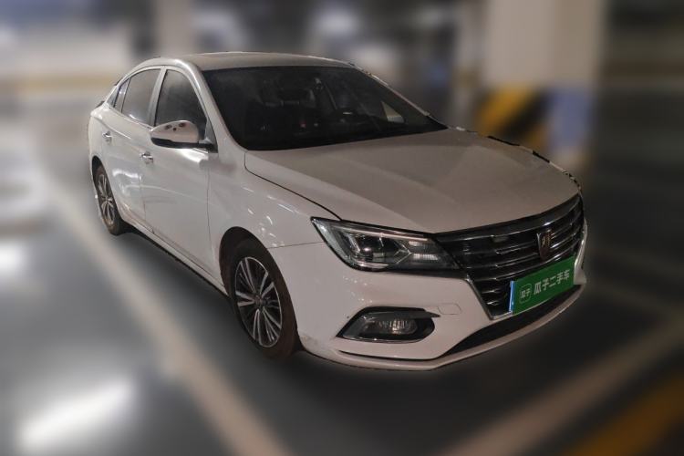 Used Roewe i5 2019 1.5L Manual 4G Connect Leehao Flagship Edition Front Right 45 Deg