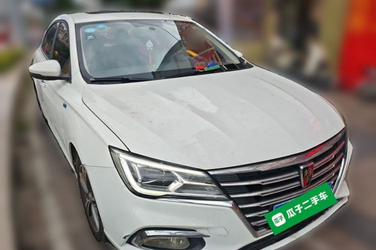 Used Roewe i5 2019 1.5L Manual 4G Connectable Langhao Edition Front Right 45 Deg