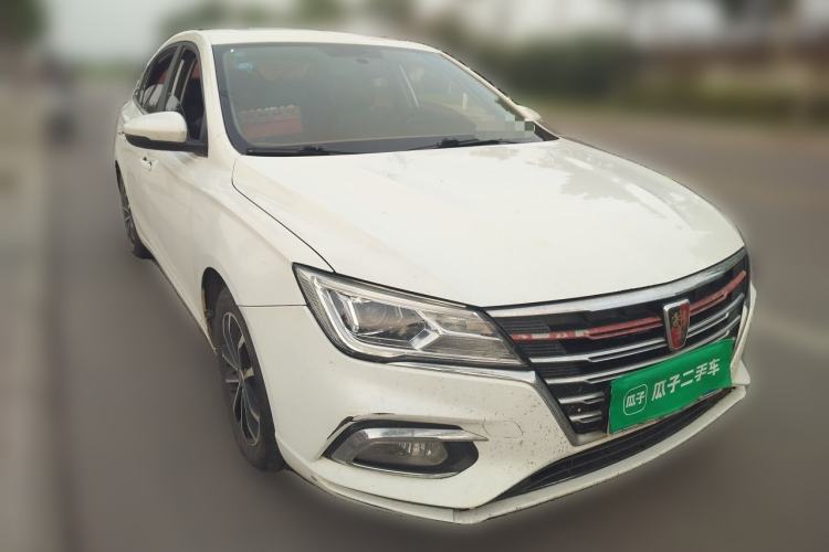Used Roewe i5 2019 1.5L Manual 4G Connectable Langhao Edition Front Right 45 Deg