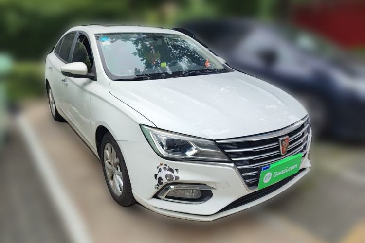 Used Roewe i5 2019 1.5L Automatic 4G Connected Langyue Edition Front Right 45 Deg