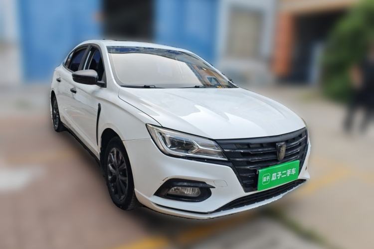 Used Roewe i5 2019 1.5L Automatic 4G Connected Langyue Edition Front Right 45 Deg