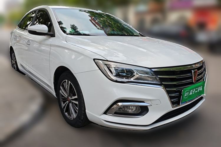 Used Roewe i5 2019 1.5L Manual 4G Connect Leehao Flagship Edition Front Right 45 Deg