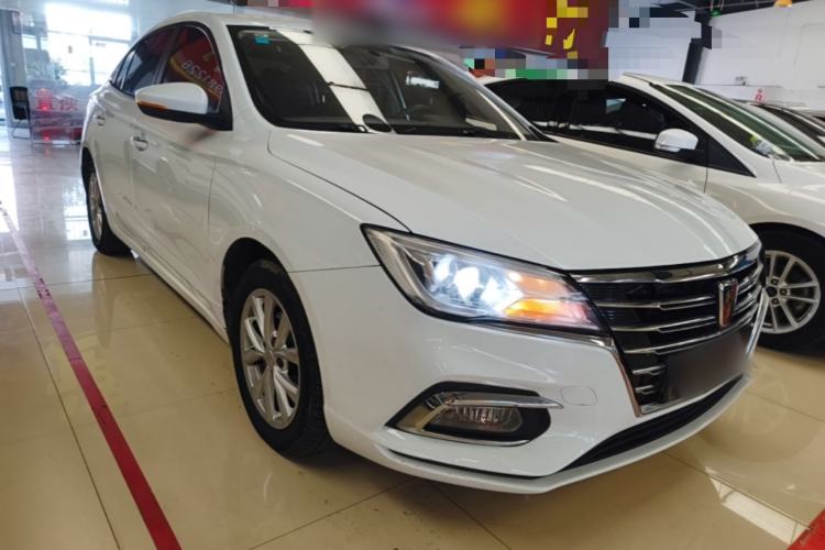 Used Roewe i5 2019 1.5L Manual 4G Connected Langyue Edition Front Right 45 Deg