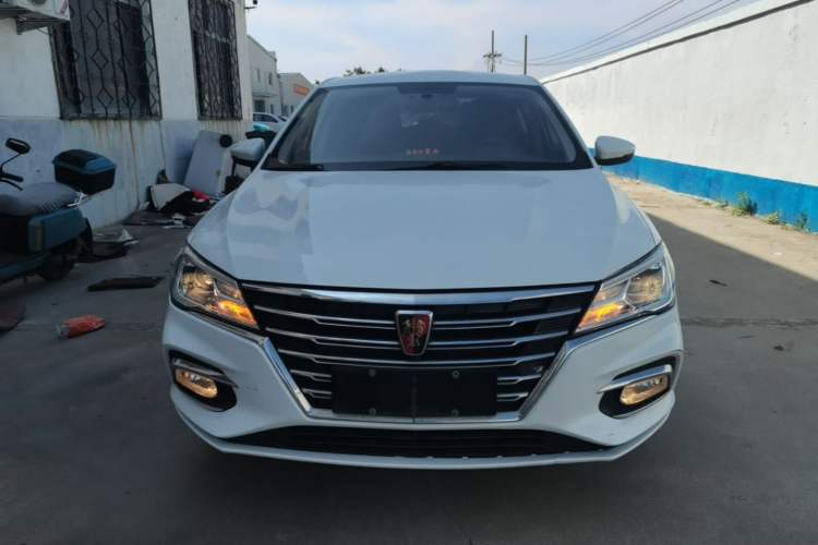 Used Roewe i5 2019 1.5L Manual 4G Connected Langyue Edition Front