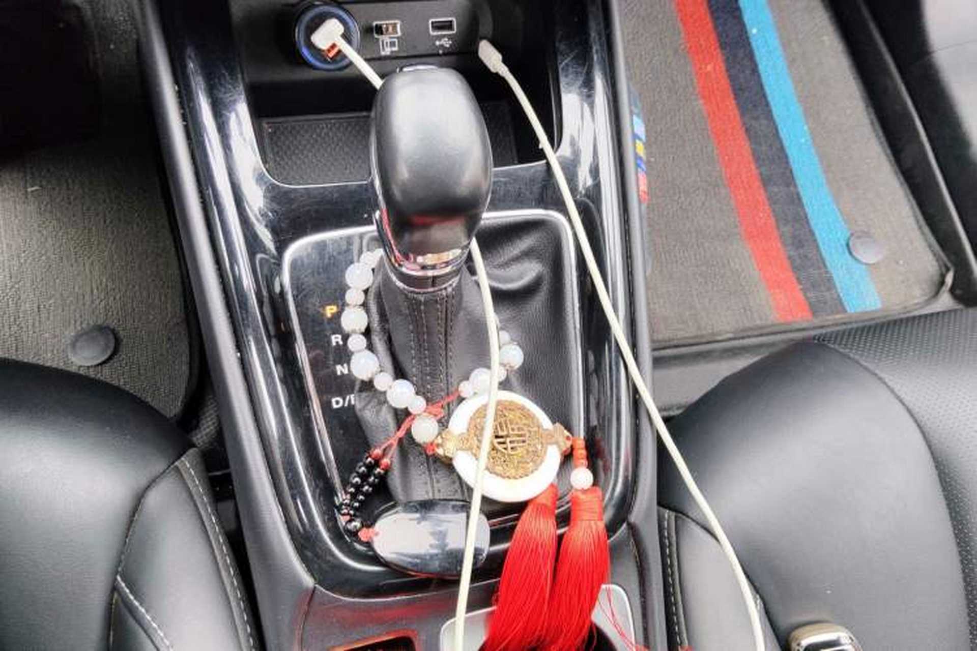 Used Roewe i5 2019 1.5L Automatic 4G Connected Langhao Edition Gear Lever