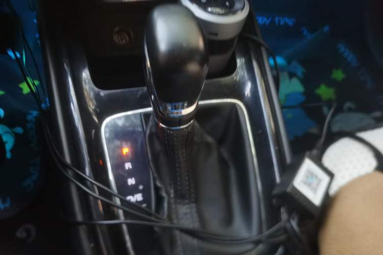 Used Roewe i5 2019 1.5L Automatic 4G Connected Langhao Edition Gear Lever