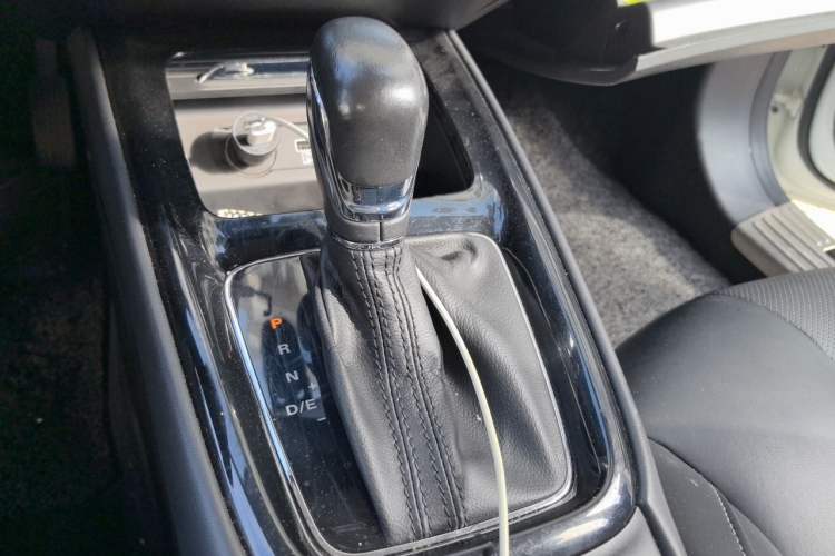 Used Roewe i5 2019 1.5L Automatic 4G Connected Langhao Edition Gear Lever