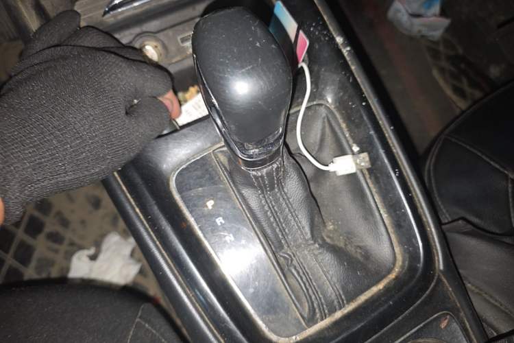 Used Roewe i5 2019 1.5L Automatic 4G Connected Langyue Edition Gear Lever
