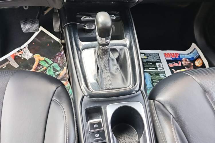 Used Roewe i5 2019 1.5L Automatic 4G Connected Langhao Edition Gear Lever