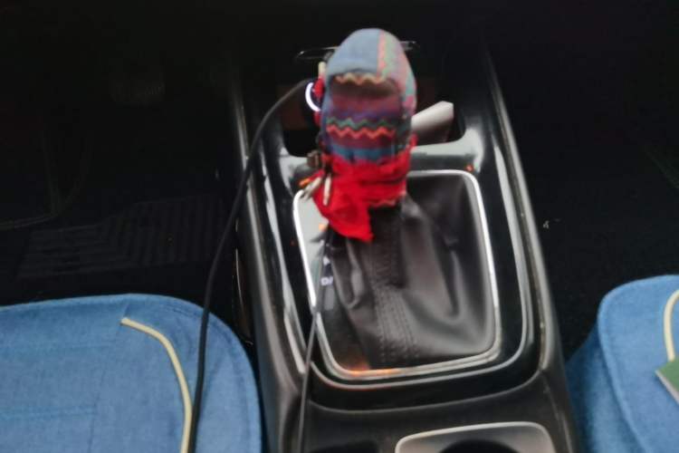 Used Roewe i5 2019 1.5L Automatic 4G Connected Langhao Edition Gear Lever