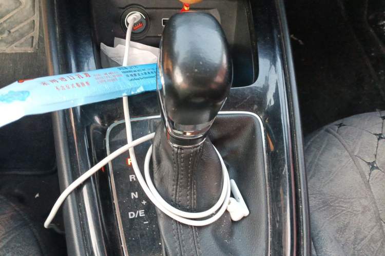 Used Roewe i5 2019 1.5L Automatic 4G Connected Langyue Edition Gear Lever