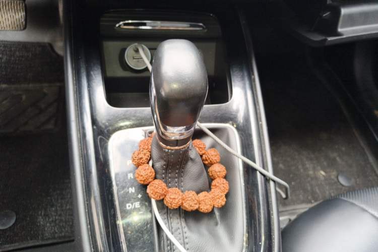 Used Roewe i5 2019 1.5L Automatic 4G Connected Langhao Edition Gear Lever