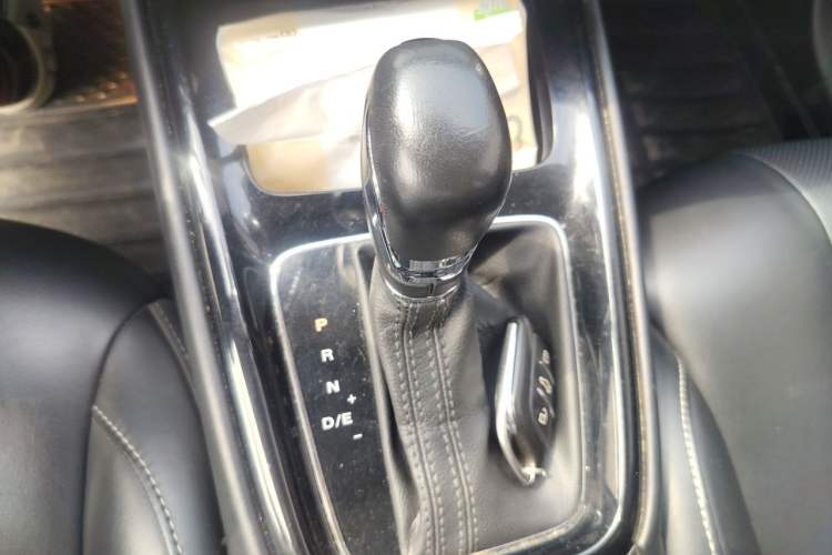 Used Roewe i5 2019 1.5L Automatic 4G Connected Langhao Edition Gear Lever