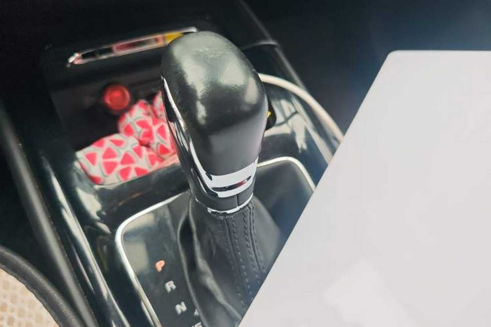 Used Roewe i5 2019 1.5L Automatic 4G Connected Langhao Edition Gear Lever