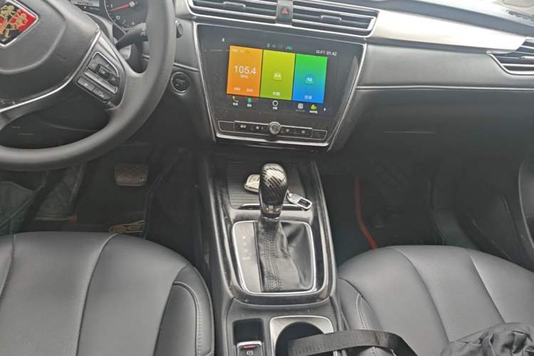 Used Roewe i5 2019 1.5L Automatic 4G Connected Langhao Edition Gear Lever