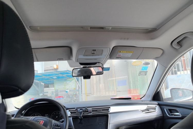 Used Roewe i5 2019 1.5L Automatic 4G Connected Langhao Edition Headliner