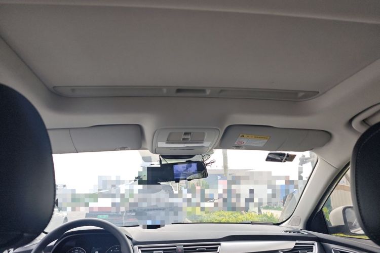 Used Roewe i5 2019 1.5L Automatic 4G Connected Linghao Flagship Edition Headliner