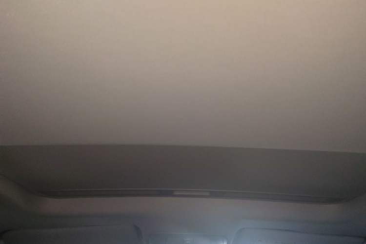 Used Roewe i5 2019 1.5L Automatic 4G Connected Langhao Edition Headliner