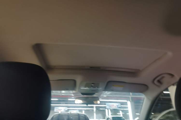 Used Roewe i5 2019 1.5L Automatic 4G Connected Linghao Edition Headliner