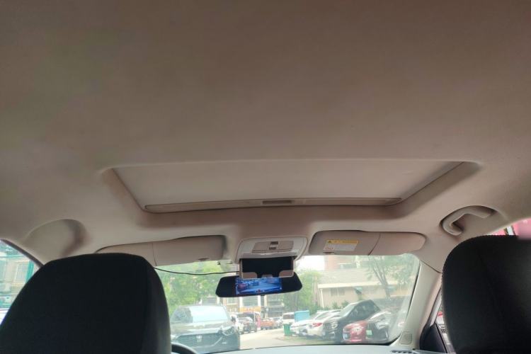 Used Roewe i5 2019 1.5L Automatic 4G Connected Linghao Edition Headliner