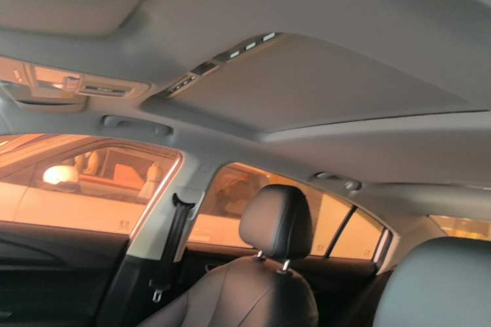 Used Roewe i5 2019 20T Automatic 4G Connected Supercharged Flagship Edition Headliner