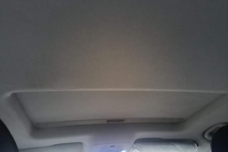 Used Roewe i5 2019 1.5L Automatic 4G Connected Linghao Flagship Edition Headliner