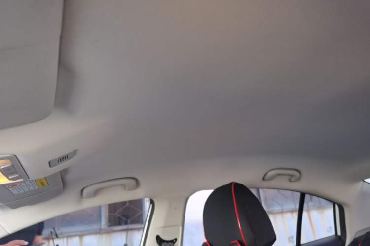 Used Roewe i5 2019 1.5L Manual 4G Connected Langyue Edition Headliner