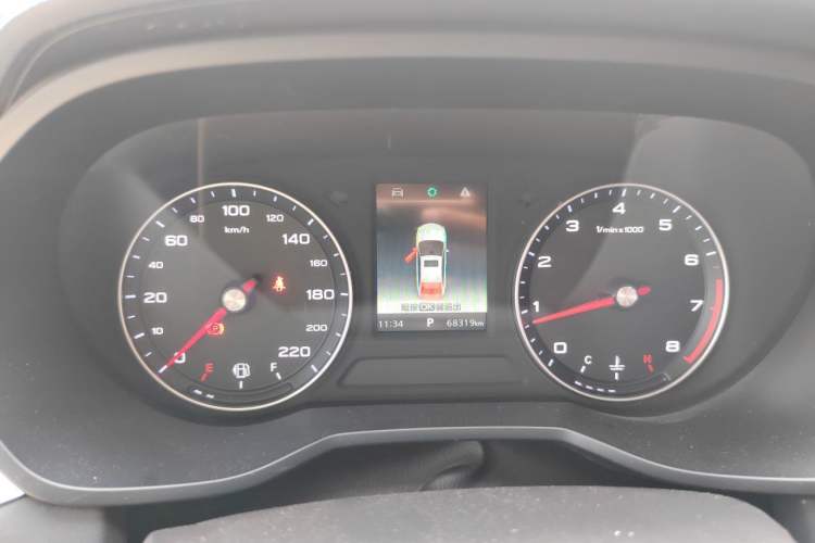 Used Roewe i5 2019 1.5L Automatic 4G Connected Linghao Edition Instrument Cluster