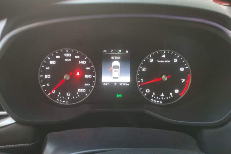Used Roewe i5 2019 1.5L Automatic 4G Connected Langhao Edition Instrument Cluster