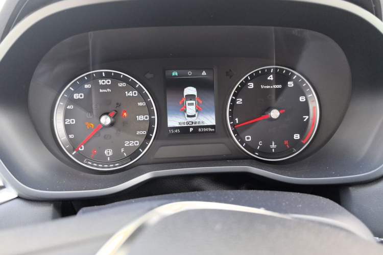 Used Roewe i5 2019 1.5L Automatic 4G Connected Langhao Edition Instrument Cluster