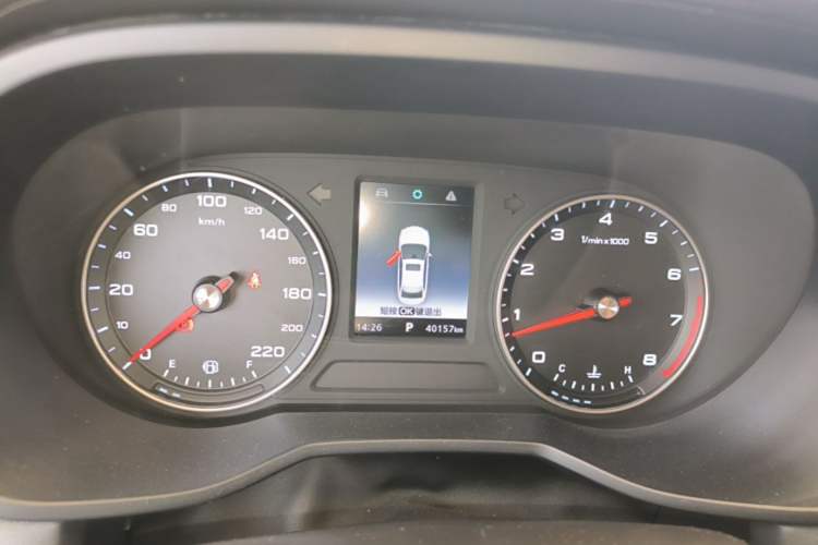 Used Roewe i5 2019 1.5L Automatic 4G Connected Langhao Edition Instrument Cluster