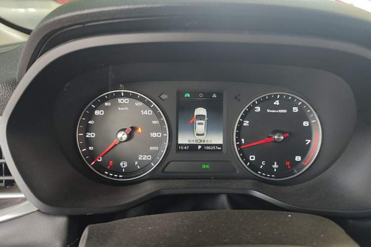 Used Roewe i5 2019 1.5L Automatic 4G Connected Langhao Edition Instrument Cluster