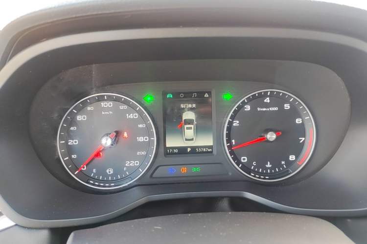 Used Roewe i5 2019 1.5L Automatic 4G Connected Langhao Edition Instrument Cluster