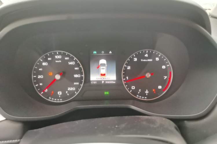 Used Roewe i5 2019 1.5L Automatic 4G Connected Langhao Edition Instrument Cluster