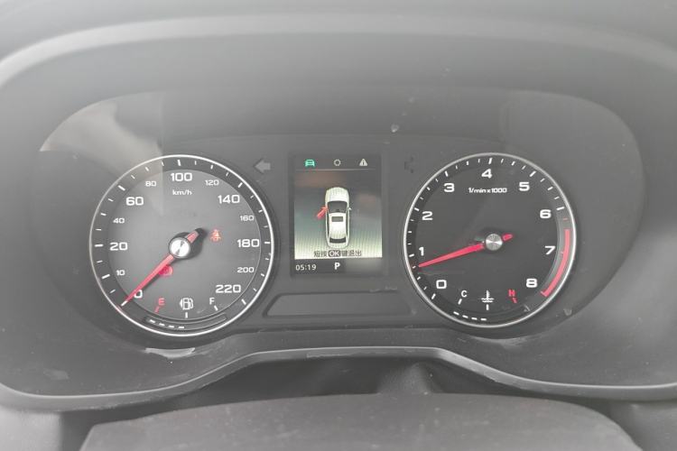 Used Roewe i5 2019 1.5L Automatic 4G Connected Langhao Edition Instrument Cluster